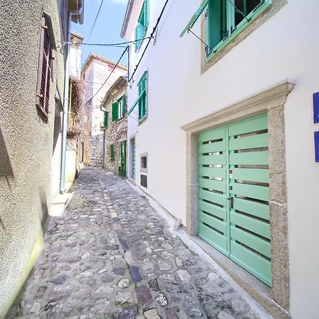 Bastinica Krk Ap 2, Oldtown, Citycenter * Veglia