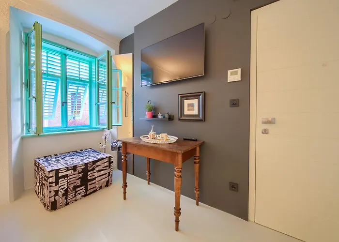 דירה Bastinica Krk Ap 2, Oldtown, Citycenter