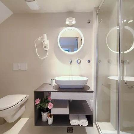 Bastinica Krk Ap 2, Oldtown, Citycenter Appartamento