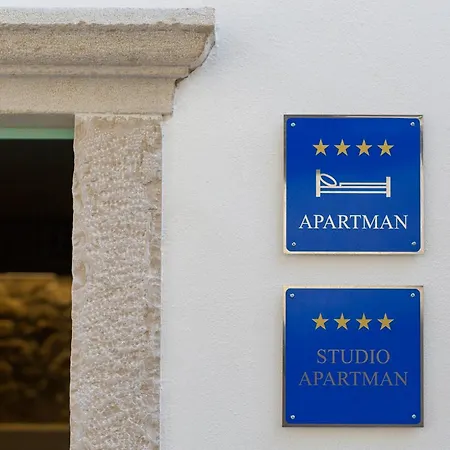 Appartamento Bastinica Krk Ap 2, Oldtown, Citycenter *